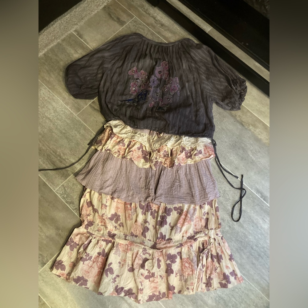 Hand Crafted Mauve & Cream Floral Tiered Maxi Skirt - Picture 6 of 7